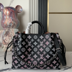 Louis Vuitton Shopping Bags